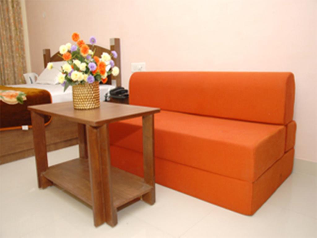 Hotel Holiday Comfort Amritsar Exterior foto